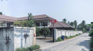 Super OYO 662 Malee Bunga Hotel - 2