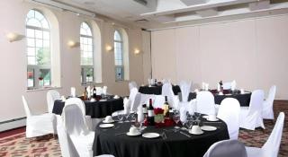 Coast High Country Inn - 5