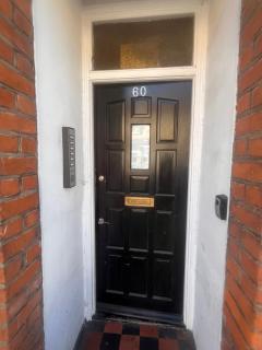 Large Studio Flat Harrow - 5