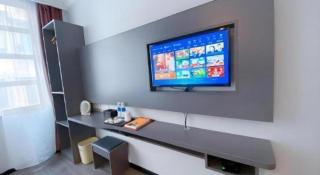GreenTree Inn HanZhong Railway Station Beiyihuan Road Express Hotel - 6
