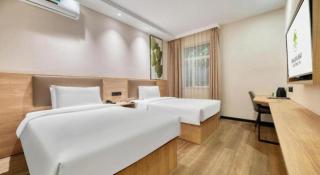 GreenTree Inn HuZhou AnJi YingBin Avenue Express Hotel - 8