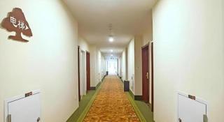 GreenTree Inn HuZhou AnJi YingBin Avenue Express Hotel - 4