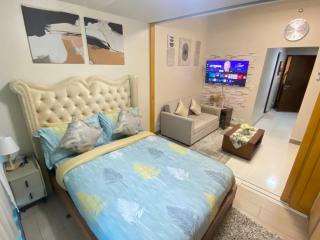 La Rosa Home - Uptown BGC - 0