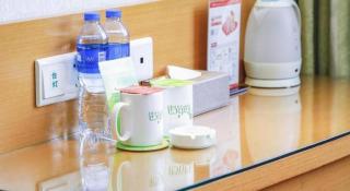 Vatica HeFei Baishuiba BHG Hotel - 9