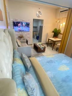 La Rosa Home - Uptown BGC - 6