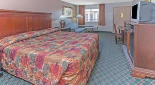 Knights Inn - Forest Hill, TX - 6