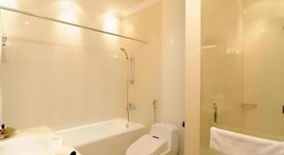 Yusro Hotel Restaurant & Convention - Jombang - 6