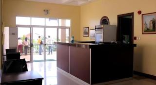Country Chateau Hotel - 9
