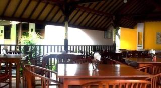 Hotel Ratih - 8