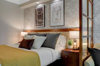 Aura Studio at MGM Signature FREE Valet Parking - 5