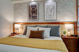 Aura Studio at MGM Signature FREE Valet Parking - 6