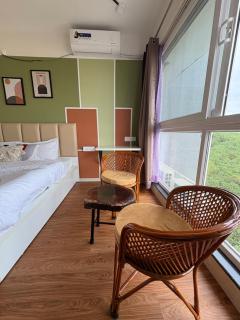 The Bohemian Studio - 4