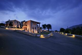 Menalia Villas & Suites ΚΤΗΜΑ ΚΟΥΜΠΟΥΡΗ - Levidhion - 9