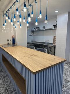 Seagull Beachfront Boutique Hotel - 4