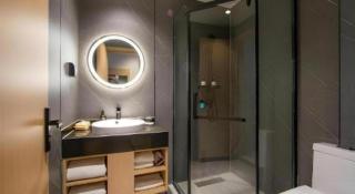 GreenTree Inn JiangSu NanJing South Railway Station South Square Express Hotel - 3