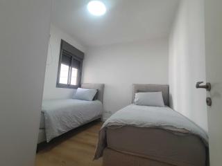 לילה בחריש - 0