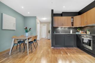 Arctic Escape Base l Central l Cozy - 3