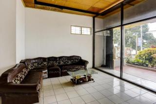Hotel O Penginapan Aina Syariah - 5