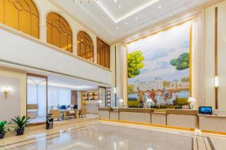 Vienna Hotel 5.0 Qingyuan City Plaza Lianjiang Road - 8
