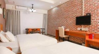 7 Days Inn Chongqing Beibei New District Light Rail Station - 9