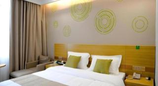 GreenTree Inn Xianning Tongshan Yangdu Avenue - 1
