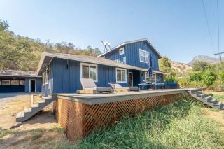 Gateway To Sequoia River House - 8