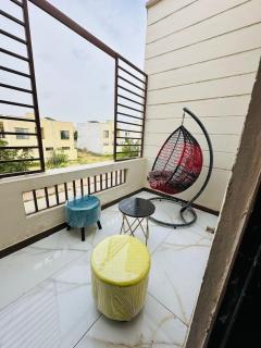 Luxury Bahria Town Karachi Villa - 8