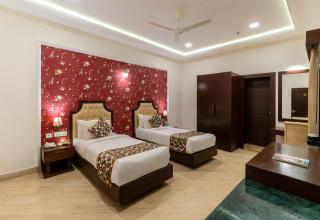 The Colonial - A Lake View Hotel in Udaipur - 1