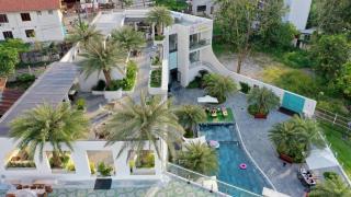 Sunrise Mountain View Resort - 2