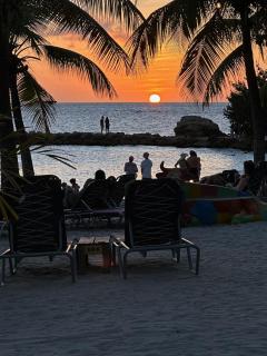 Holland House - Blue Bay BC-06 - op een Klif met Fenomenaal Zeezicht - 8