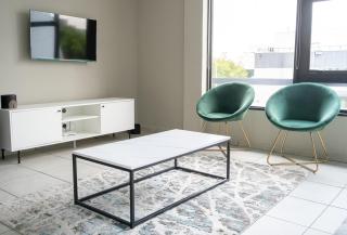 Rosebank Luxury Loft - 4