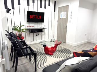 4 ground floor units in London, each with a private kitchen and bathroom, accommodating up to 18 guests - Londres - 6