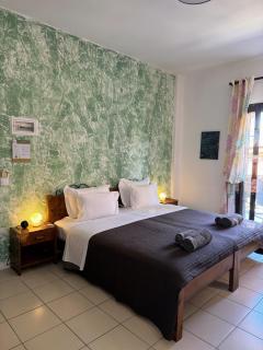 Villa Partheniou & Garden - 4