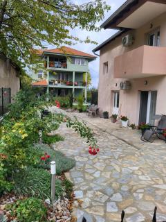 Apartment Pavlovic - 9