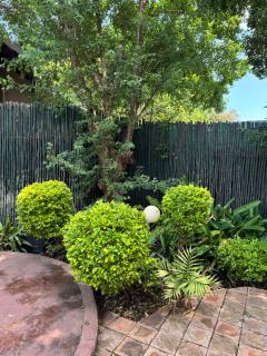 Atterbury Value Bed and Breakfast - 3