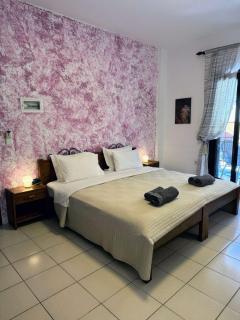 Villa Partheniou & Garden - 7