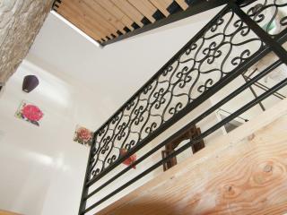 Romantic Tower in Dordogne with Rooftop Terrace - Roussines - 2