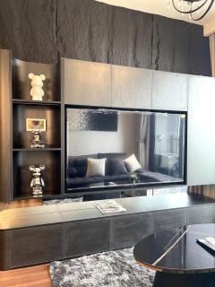 Căn hộ 1 phòng ngủ, view hồ, máy chiếu, tivi lớn, đồ bếp đầy đủ, máy giặt sấy - 3