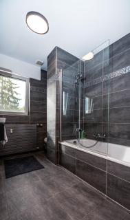 The Loft sleeps 4 - 8