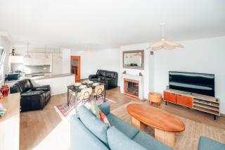 The Loft sleeps 4 - 8