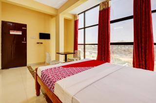 Hotel O S.L.V Boarding & Lodging - 2