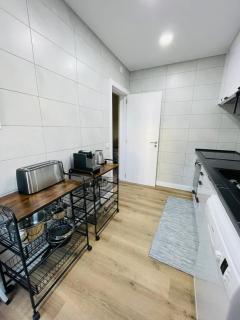 Zarla Home - 2-bedroom apartment - 500 meters from the beach - 8