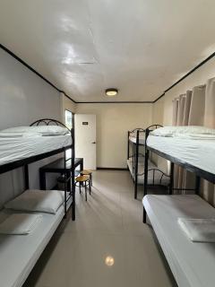 Viewleaf Resort Hotel - 1
