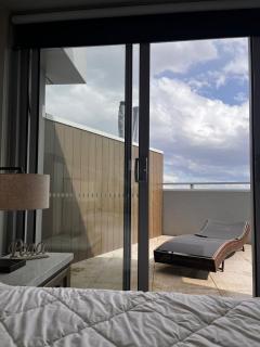 Private & Quiet Penthouse in Boutique Development - 2