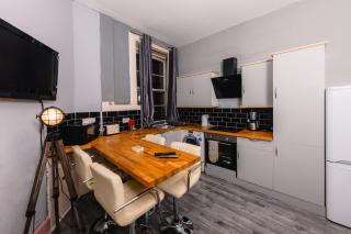 Relaxing City Apartment by Carlton Hill - Edinburgh - 9