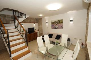 Villa Stone Garden Escape with jacuzzi - 4