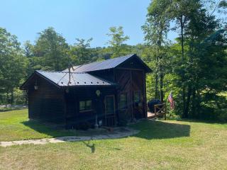 Cabin 2 miles from Dushore - 8