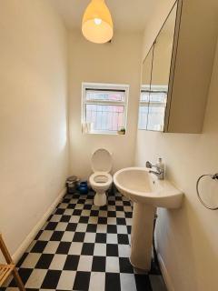 Wonderful Studio Apartment In London - 2