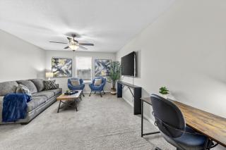 Spacious Getaway Near Apollo Beach home - 1