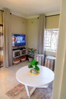 Familee Greenspace - 9